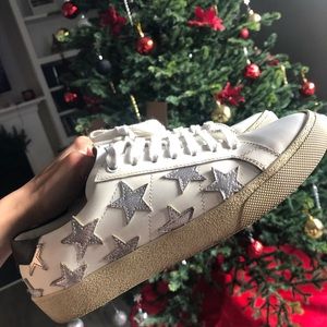 YSL star sneakers. amazing condition, barely worn. price is negotiable